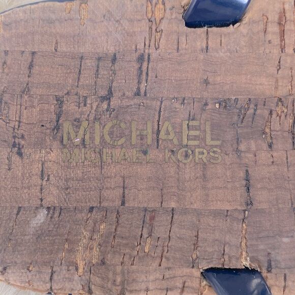 Michael Kors Mira jelly thong sandals Gold logo Navy Blue Beach Vacation Casual - Picture 6 of 7